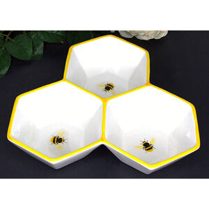 Honeycomb Bee Motif Ceramic Snack Tray – Sectioned Serving Bowl